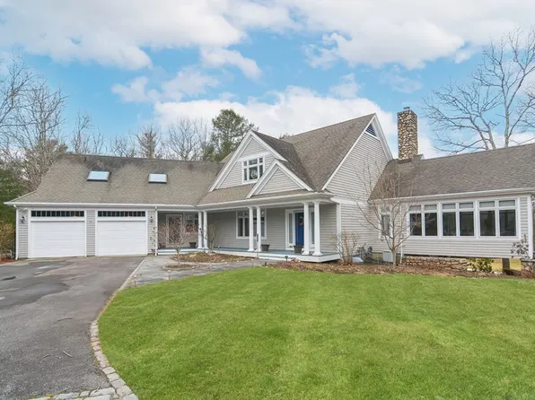 5 Telbin Dr, Sandwich, MA 02563