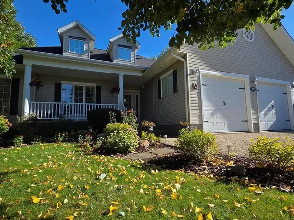 58 Royal Rd, Gimli, MB R0C 1B1