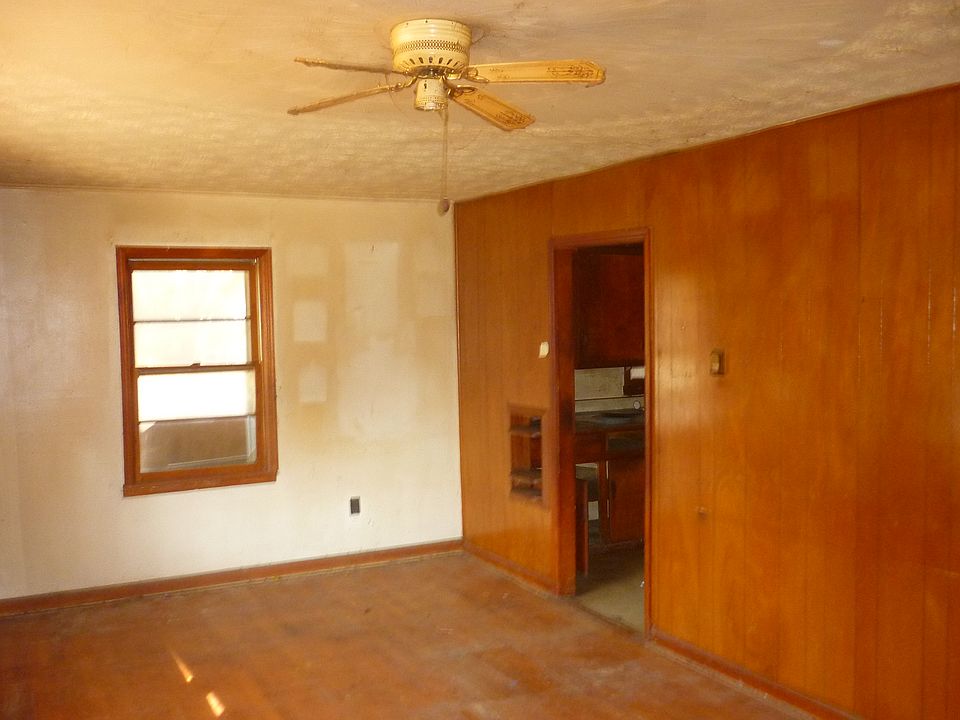 1st image of 1346 Forest Ave