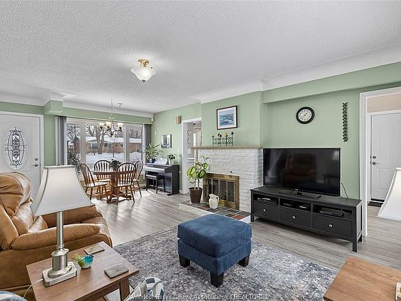 2nd image of 23 William Ave