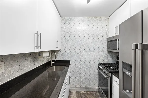 Rented by Compass | media 31