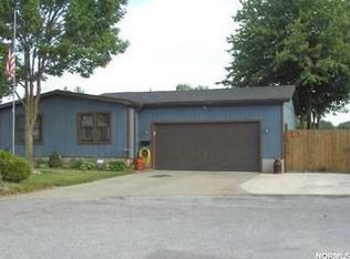 107 Pike Ct, Lagrange, OH 44050