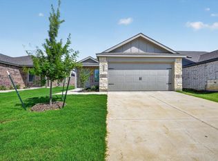 2509 Guineas Ln, Aubrey, TX 76227