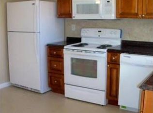1153 White Pine Dr, Wellington, FL 33414