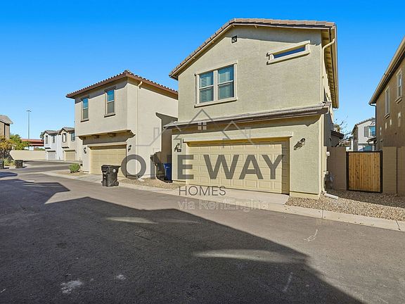 5th image of 1647 S 83rd Pl