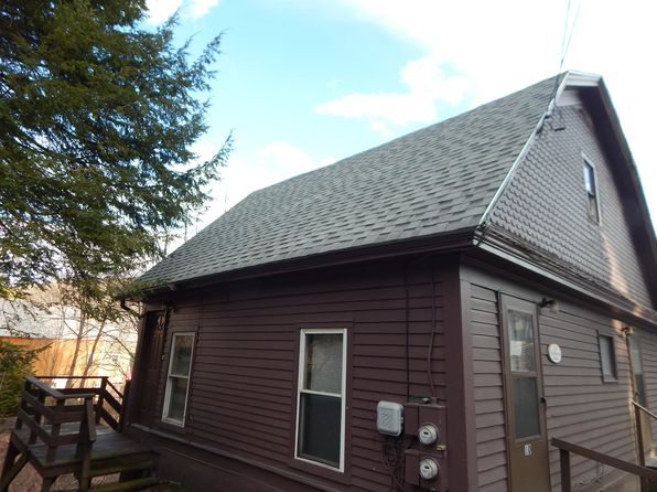 10 Chesterfield Road, Hinsdale, NH 03451