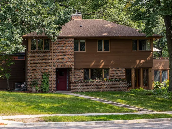 1596 Northrop St, Falcon Heights, MN 55108