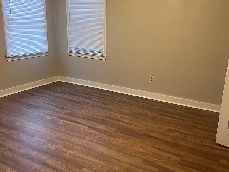 191 Treehaven Dr — Photo 11