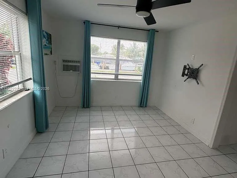 3210 Canal Dr #5 — Photo 21