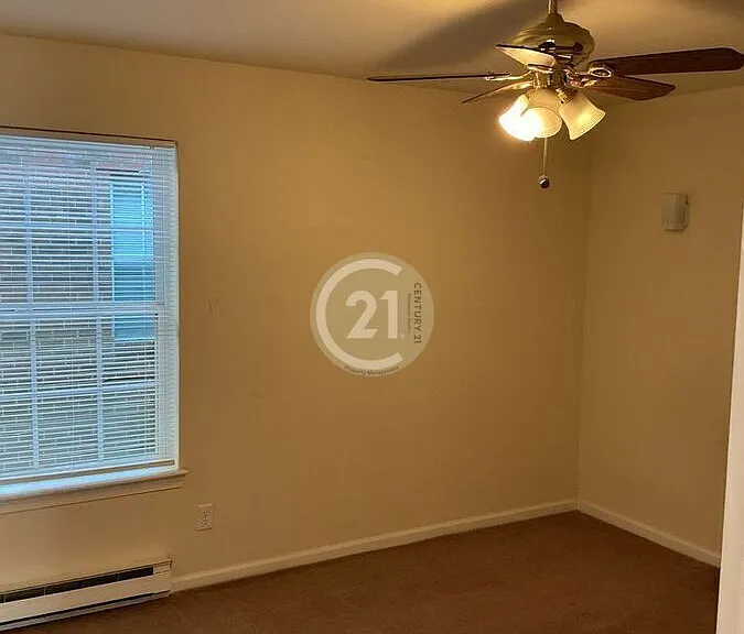 3917 Bowdens Ferry Rd #8 — Photo 6