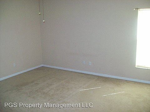 4th image of 2570 Volta Cir