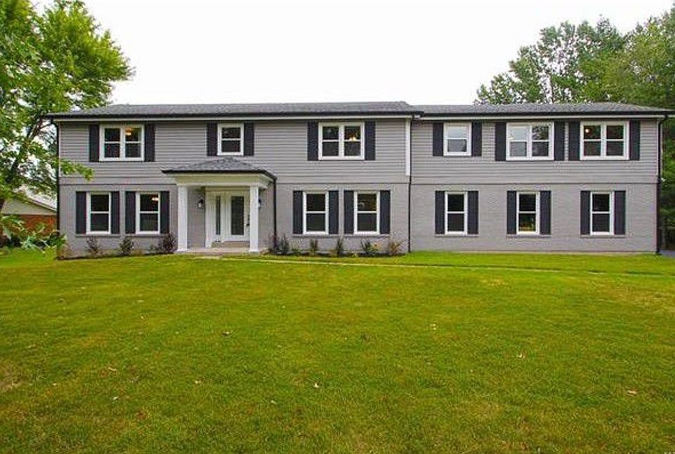 1st image of 12617 Royal Manor Dr