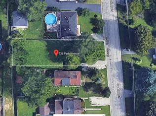 936 Park Ave, Winthrop Harbor, IL 60096
