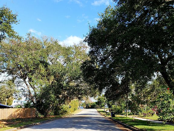 2nd image of 0 Bouganvilla Dr
