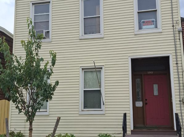 1243 Broadway