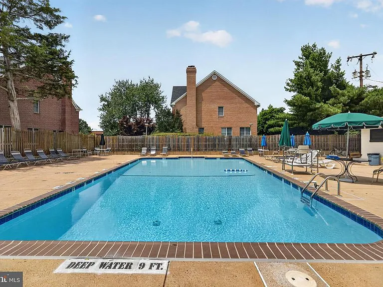 204 Park Terrace Ct SE #28 — Photo 25