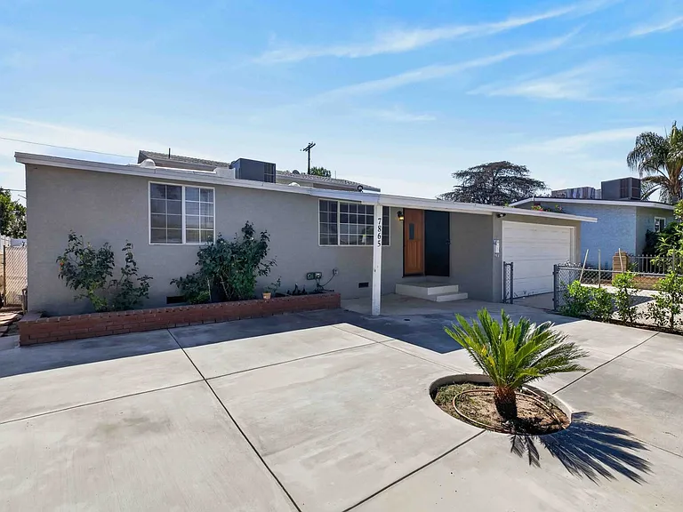 7865 Cantaloupe Ave — Photo 5