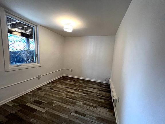 5th image of 23 East Ave #1