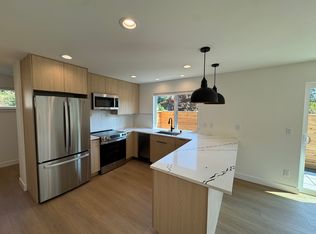 605 N 115th St, Seattle, WA 98133