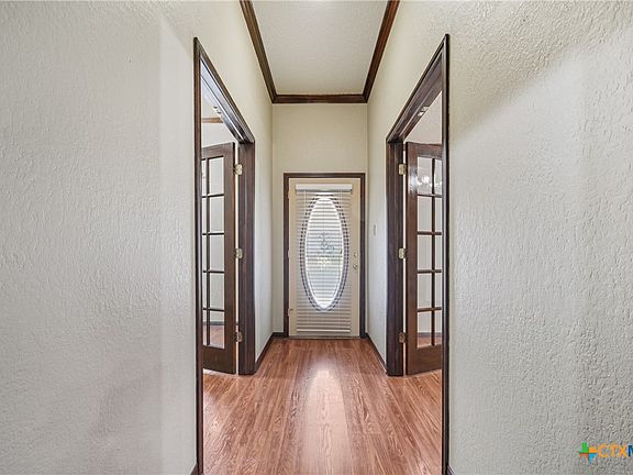4th image of 1813 Tanglewood Dr