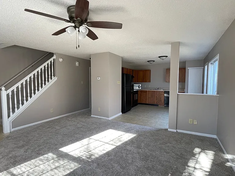 2738 Priest Dr — Photo 2