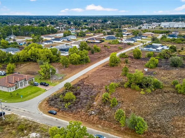 733 Euston Ave S, Lehigh Acres, FL 33974