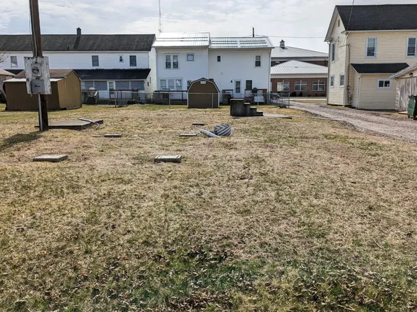 114 E 7th St, Berwick, PA 18603