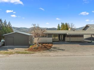544-548 N Colorado Ave #5F00AF124, East Wenatchee, WA 98802