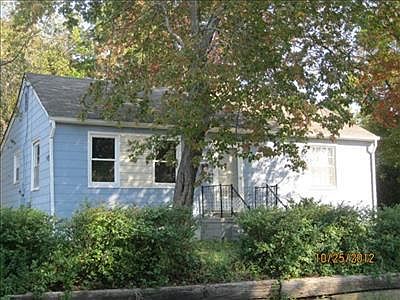 1st image of 2401 Buford Ave