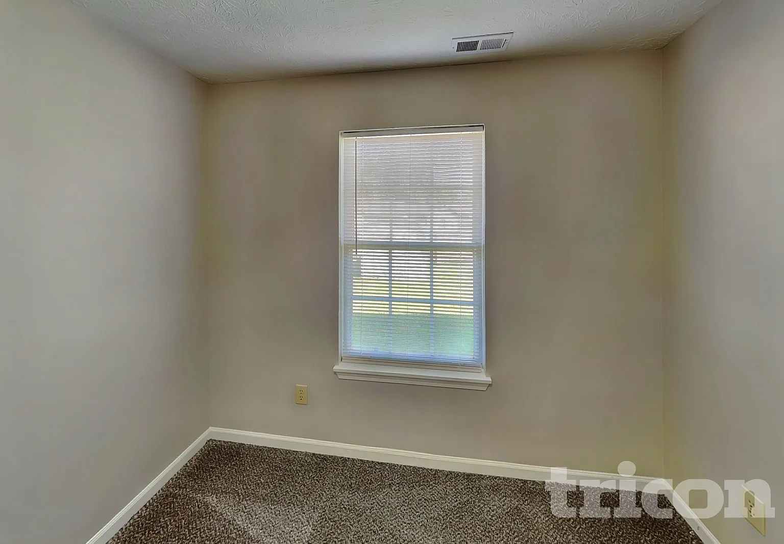 1464 Rebecca Lane Franklin IN — Photo 4