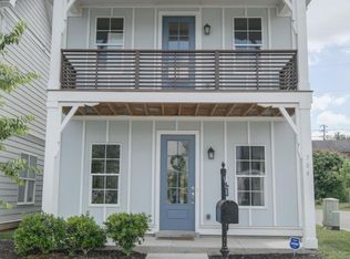 704 Cottage Park Dr, Nashville, TN 37207