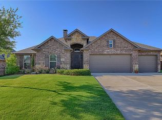 1109 Copperleaf Dr, Mansfield, TX 76063