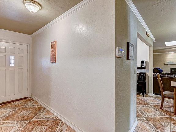 4th image of 9 SW 65th St