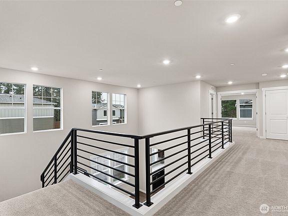 5th image of 13530 NE 105th Court #34