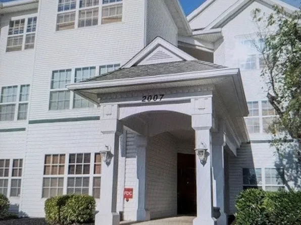 2007 Starlight Ln Unit 2B, Hagerstown, MD 21740