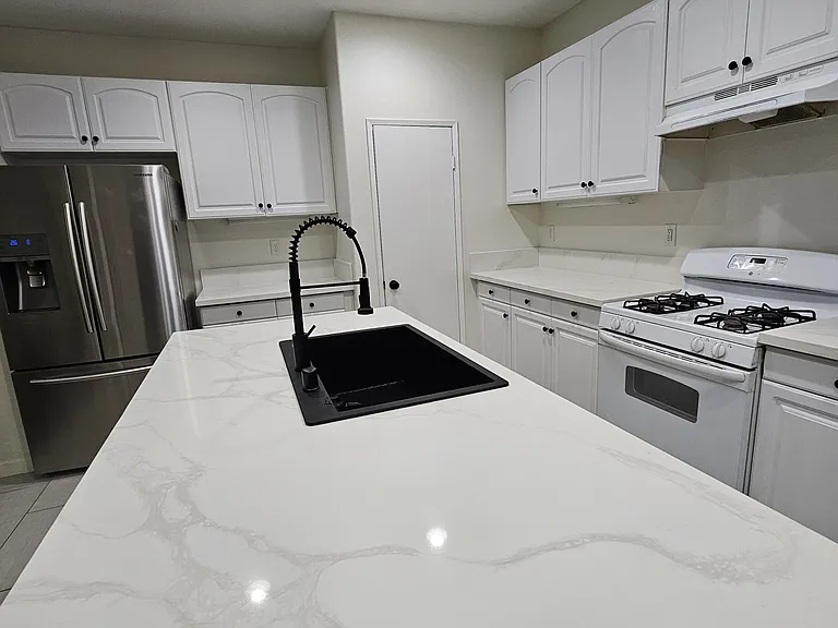 Stanridge Ave — Photo 5