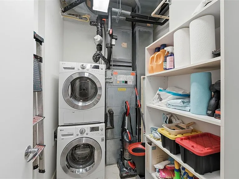 150 E Robinson St #2305 — Photo 41