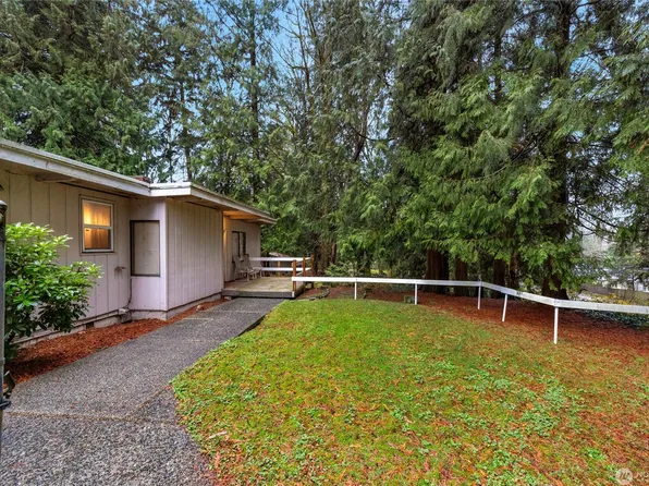 23006 19th Ave SE #B, Bothell, WA 98021