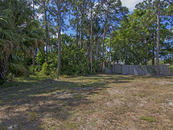 2nd image of 1481 SE Ocean Ln