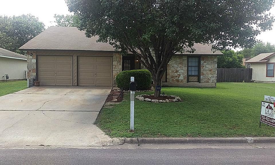 1st image of 1718 Parkside Cir