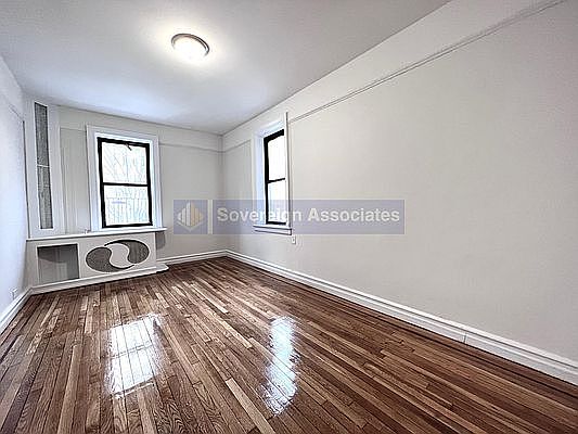 1st image of 165 Pinehurst Ave APT 1h