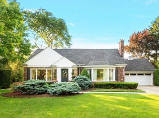32055 Beverly Ct, Beverly Hills, MI 48025