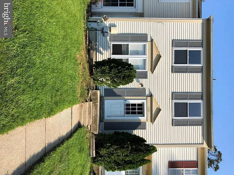 528 Short Curve Rd photo 1