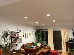 1517 E Garfield Ave APT 48, Glendale, CA 91205