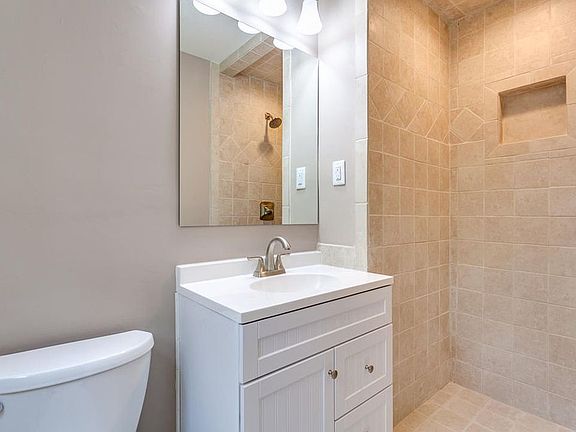 2nd image of 9733 Panama Dr