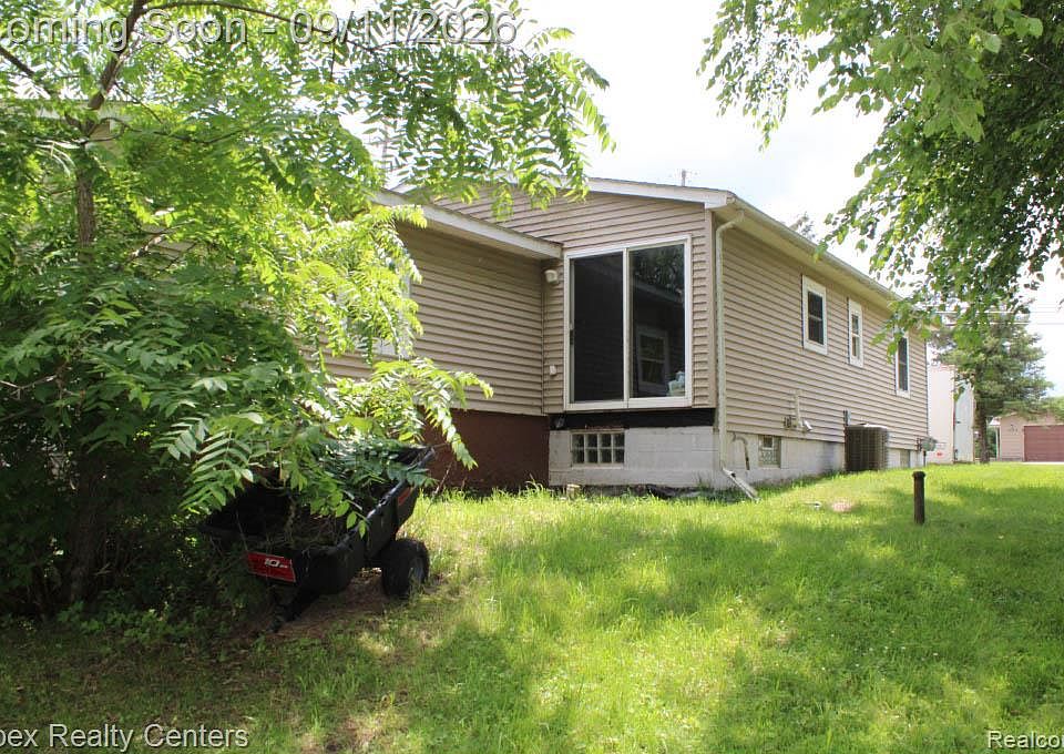 10530 Parshall Ave, photo 7