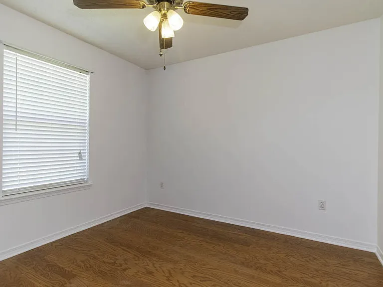 11107 Dede Dr — Photo 21