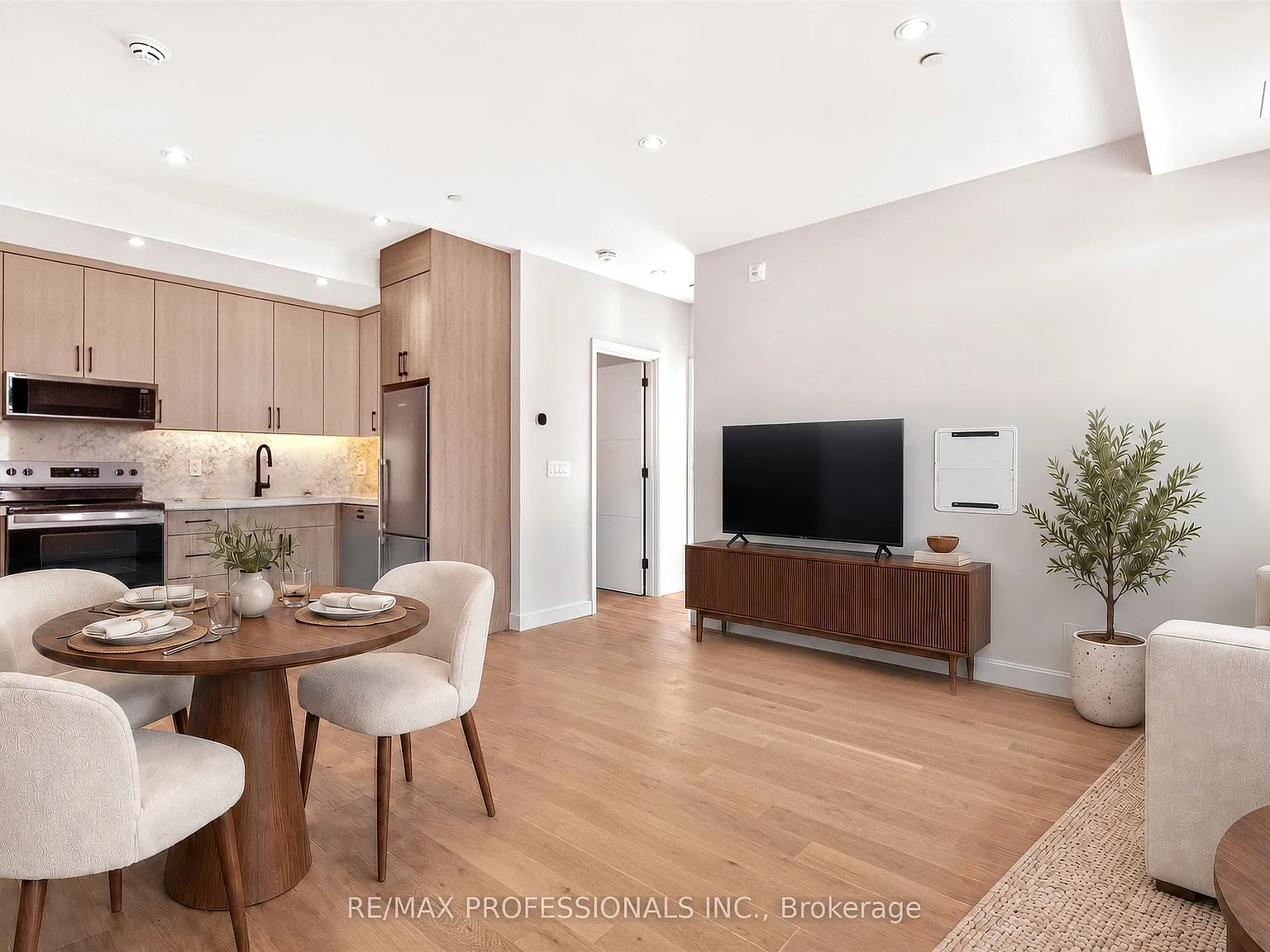 2 bed, $3,250 — Photo 3