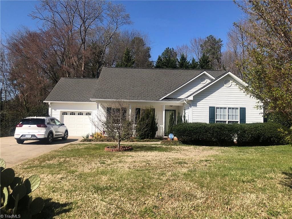 2721 Bridgeport Dr, Winston Salem, NC 27103 | Zillow