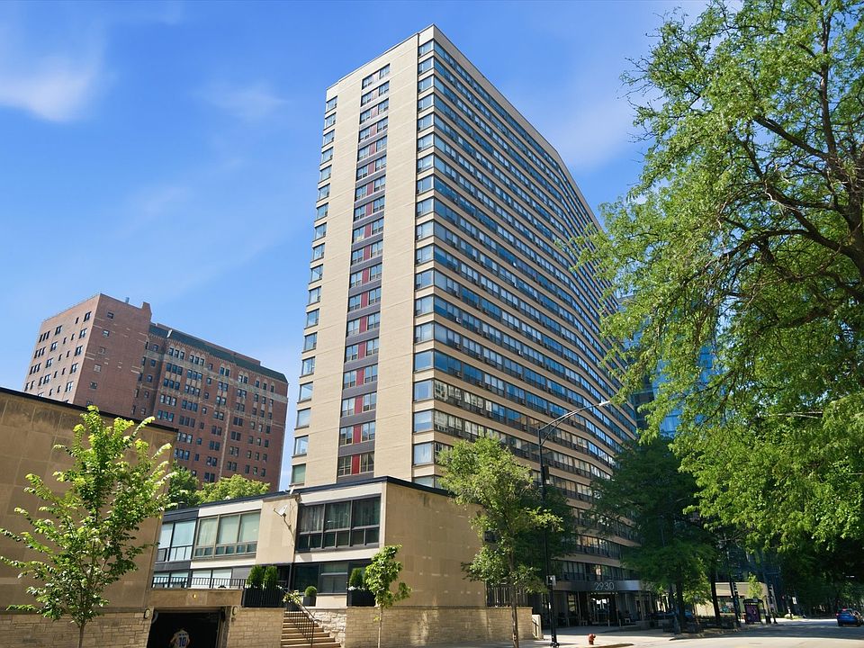 1st image of 2930 N Sheridan Rd APT 201